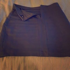 Grey plated pencil skirt